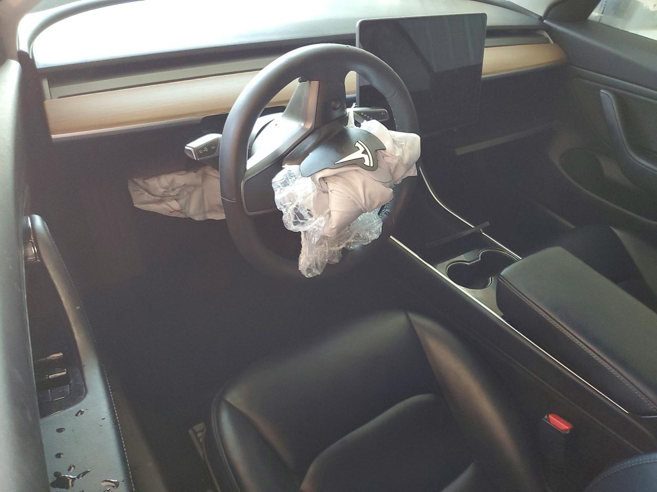 2019 TESLA MODEL 3 photo 8