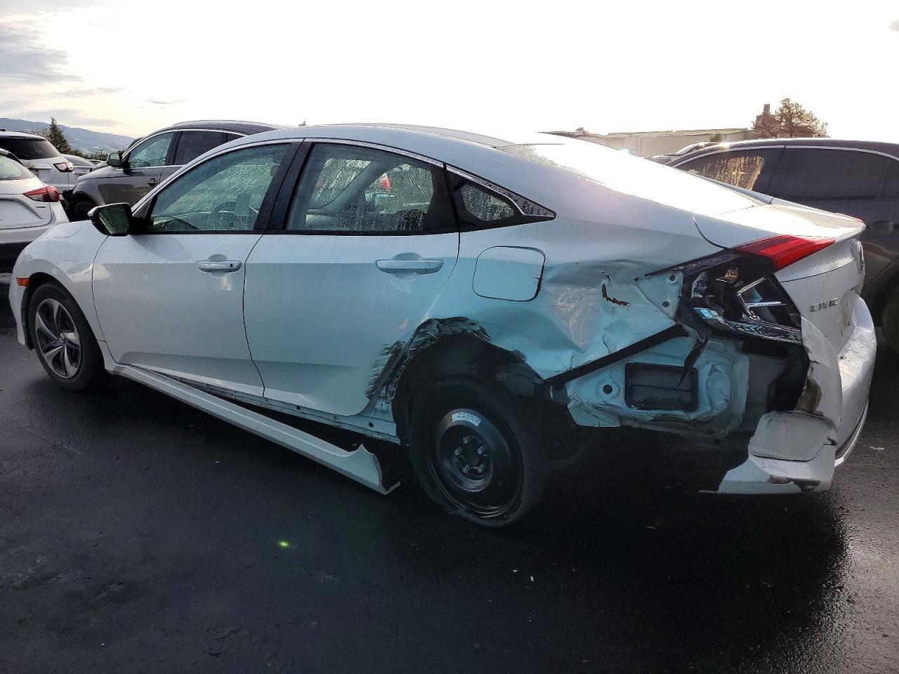 2020 HONDA CIVIC LX photo 2
