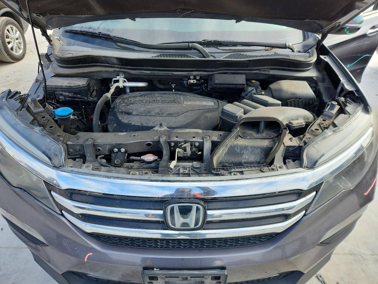 2016 HONDA PILOT TOURING photo 12