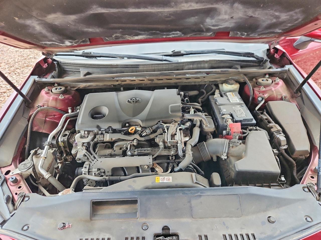 2018 TOYOTA CAMRY L photo 11