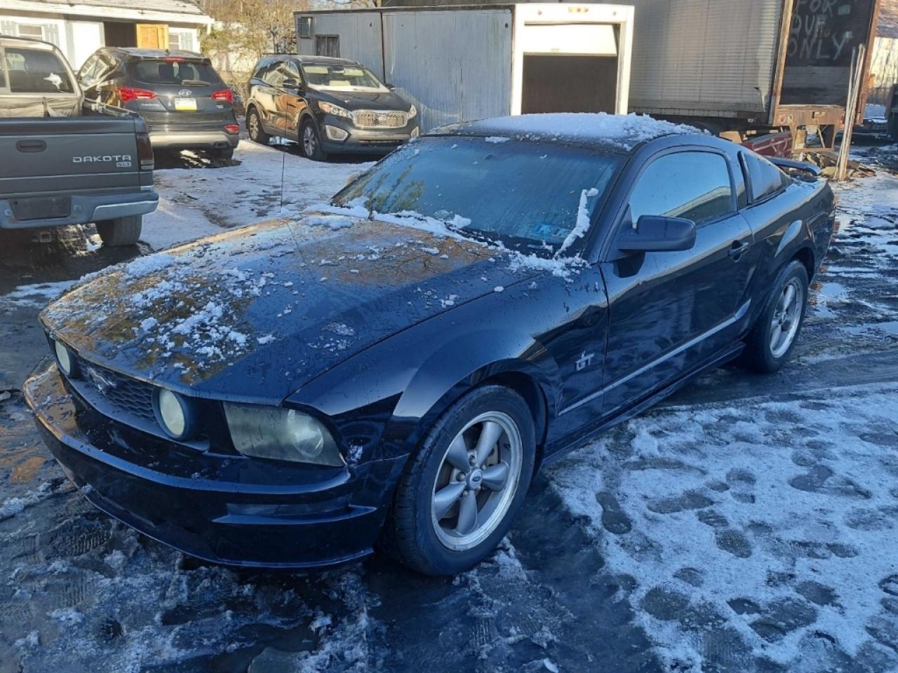 2006 FORD MUSTANG GT photo 2