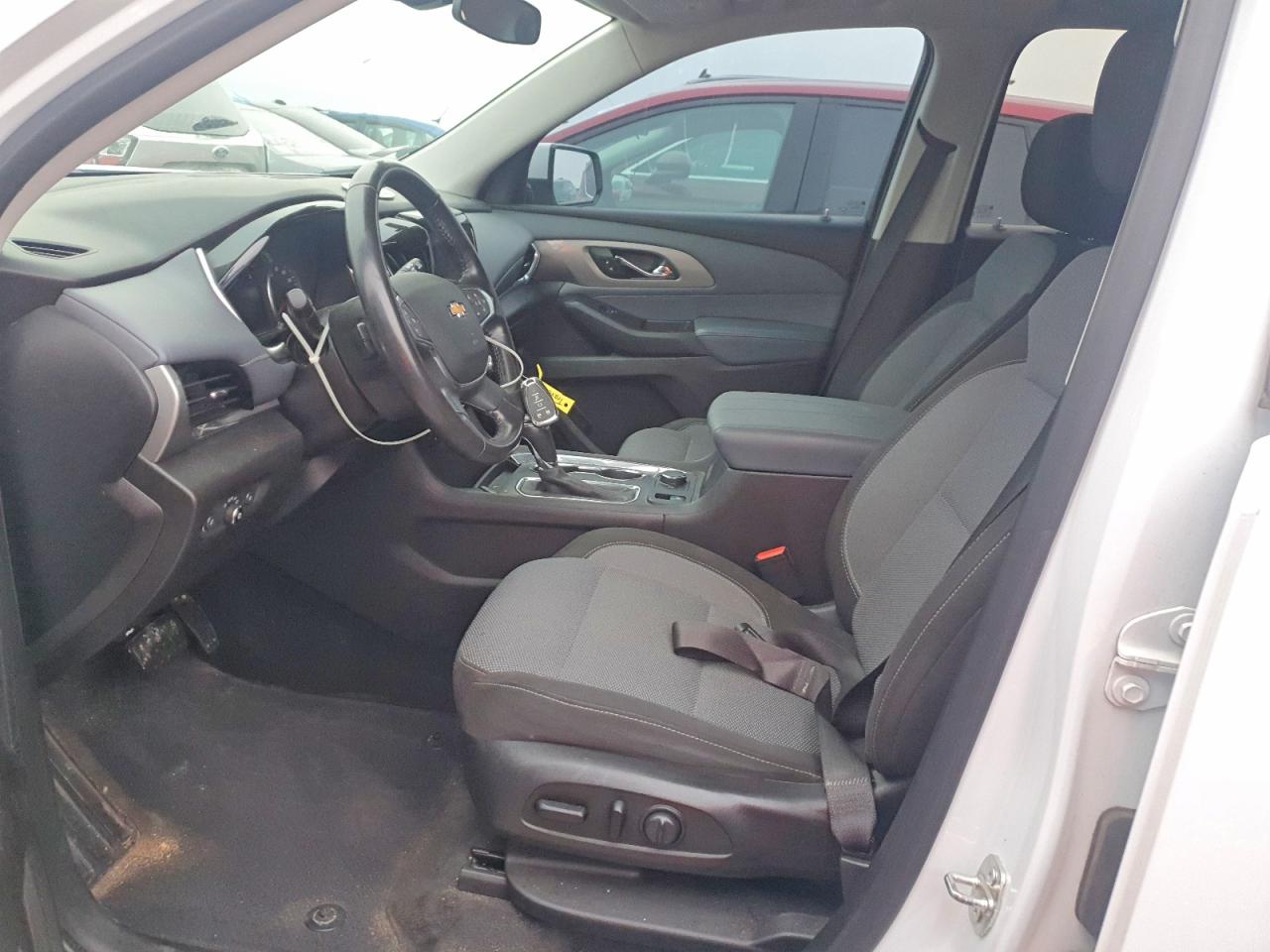 2020 CHEVROLET TRAVERSE LT photo 7