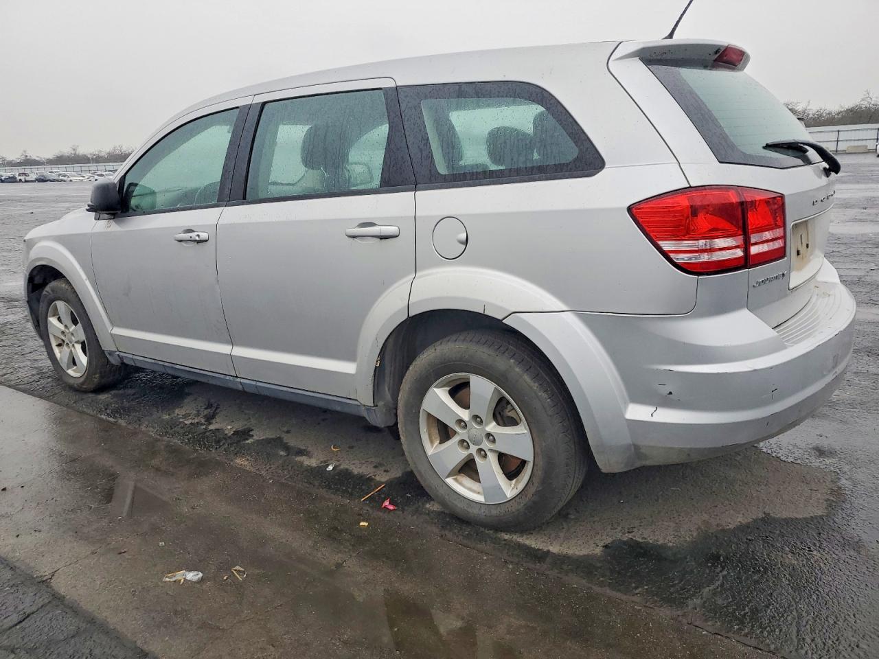 2013 DODGE JOURNEY SE photo 3