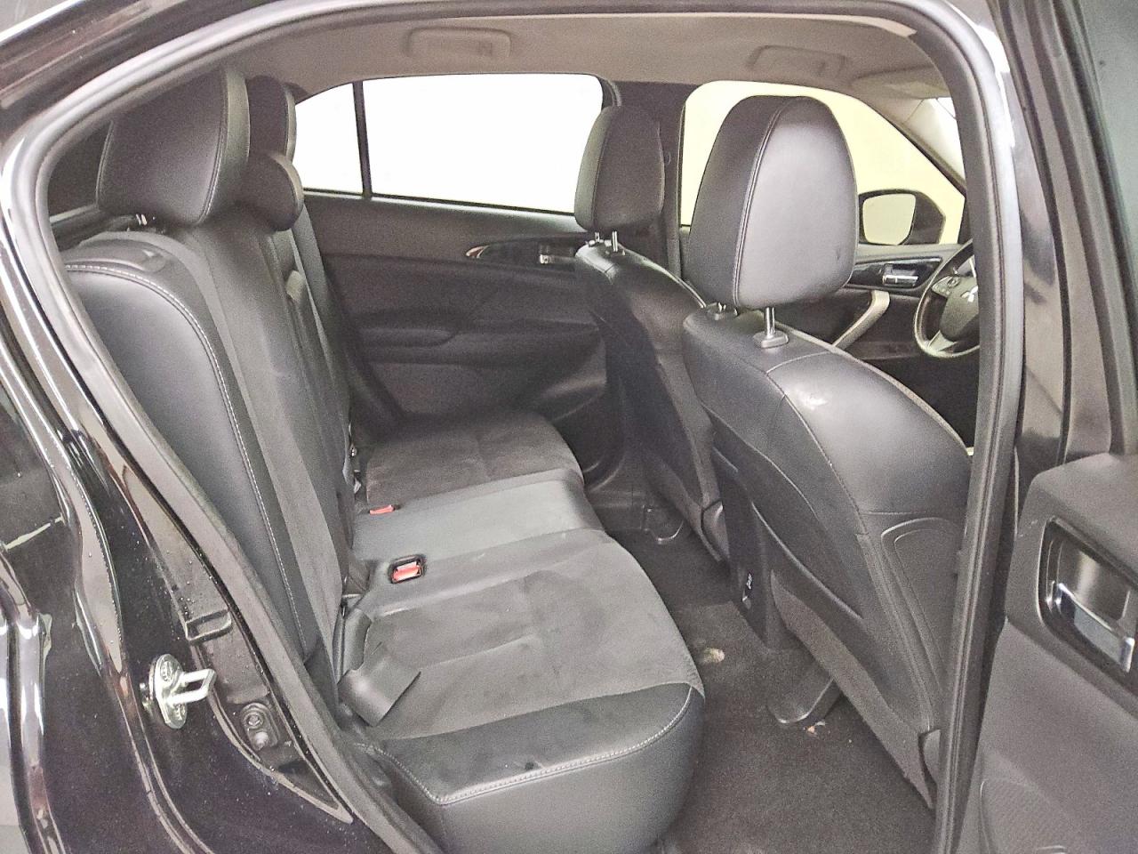 2023 MITSUBISHI ECLIPSE CROSS SE photo 11