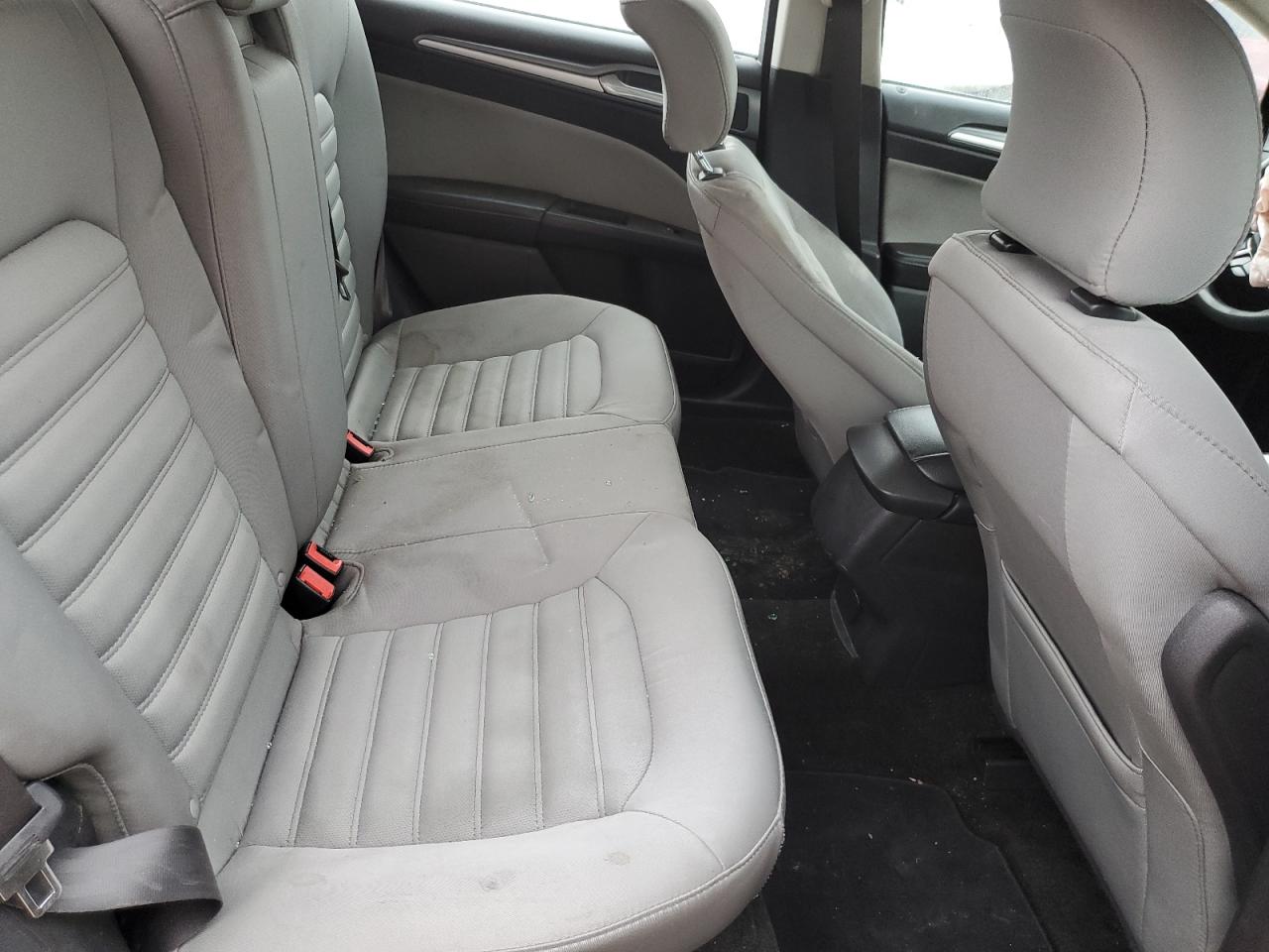2015 FORD FUSION S photo 19