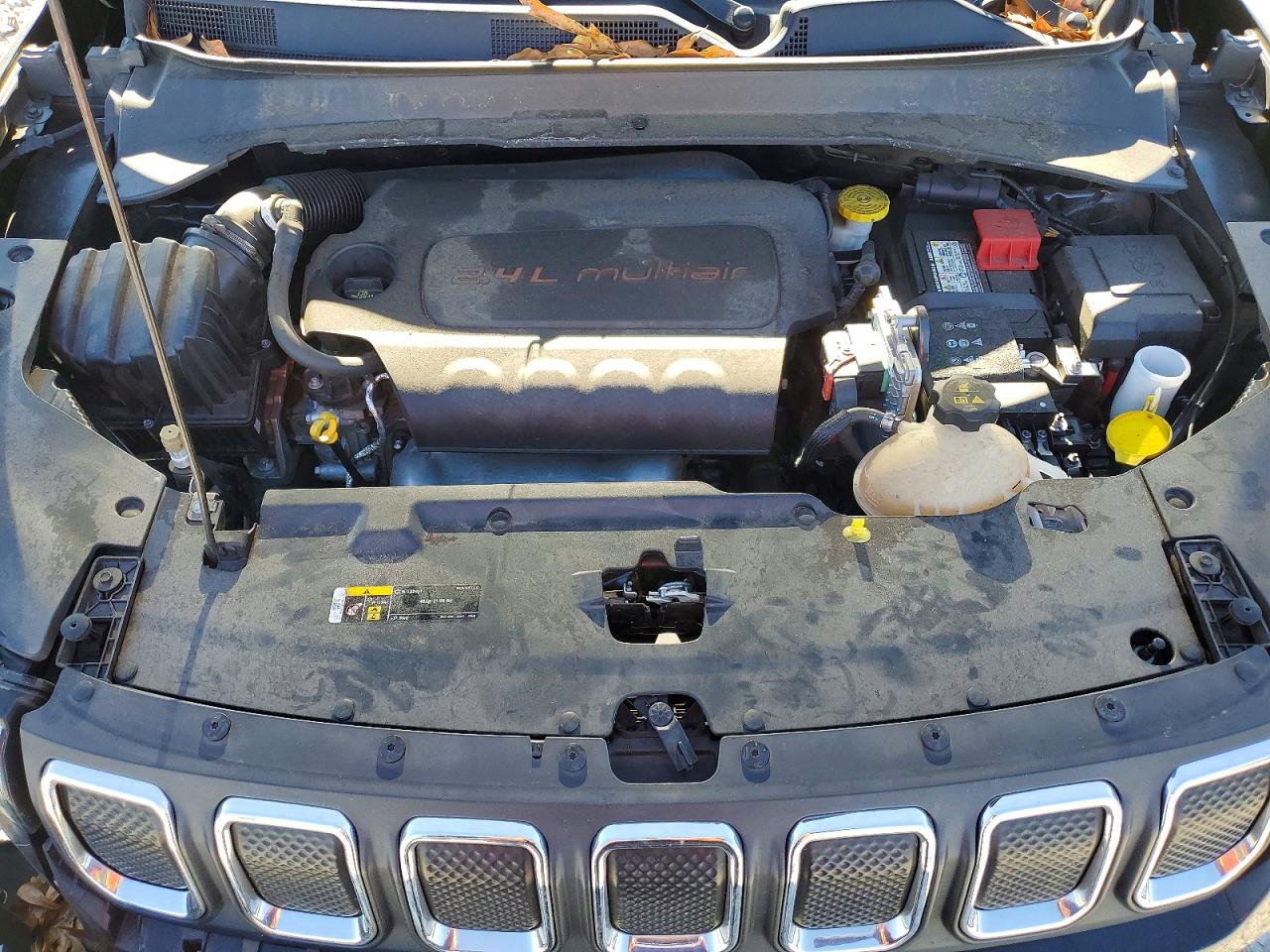 2022 JEEP COMPASS LATITUDE photo 12