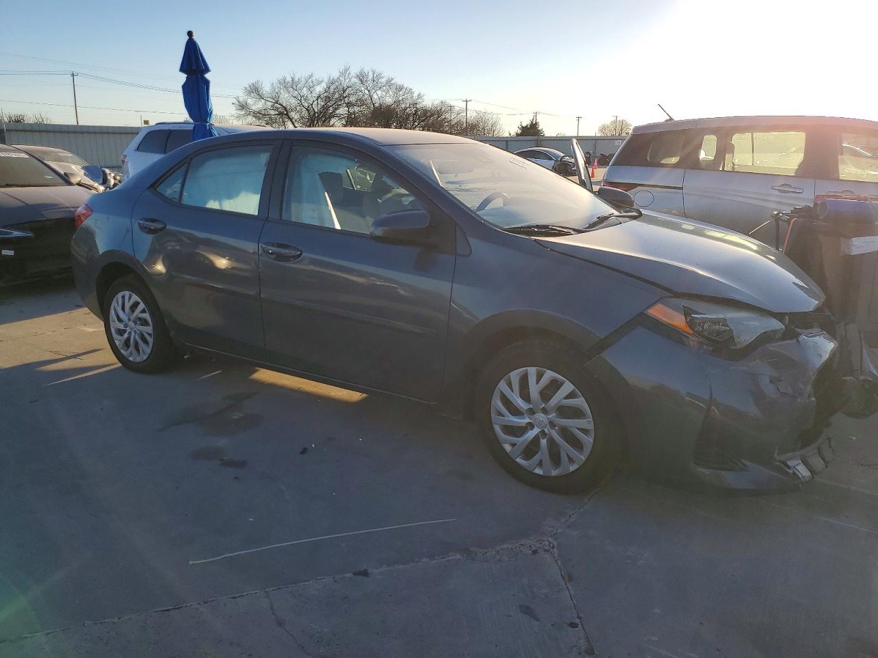 2017 TOYOTA COROLLA L photo 7