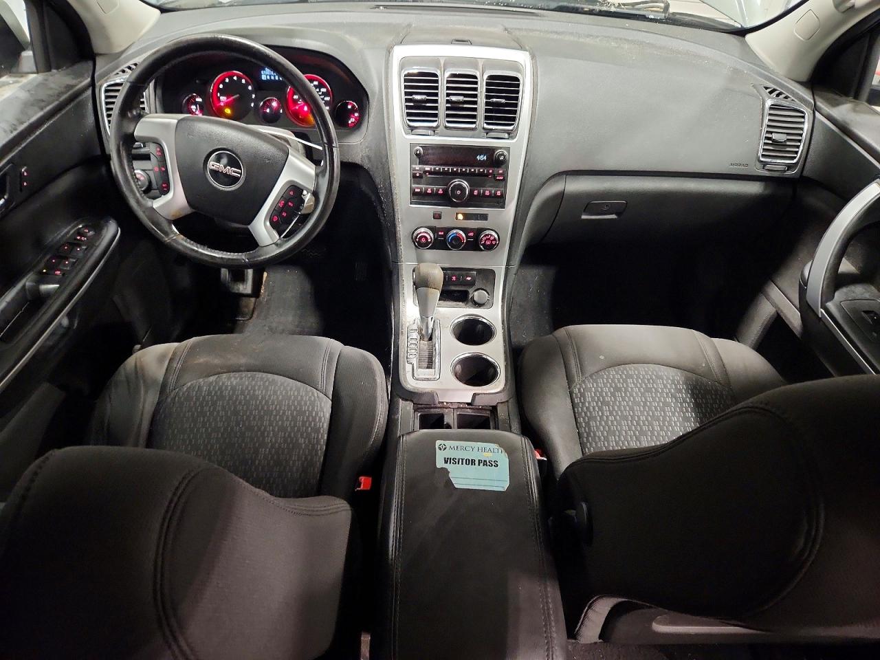 2011 GMC ACADIA SLE photo 8