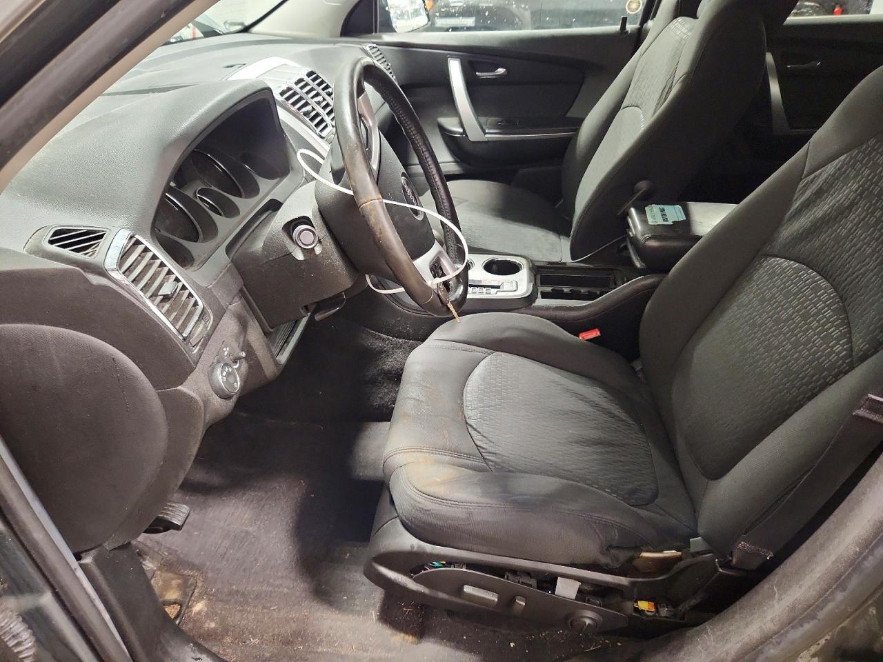 2011 GMC ACADIA SLE photo 7