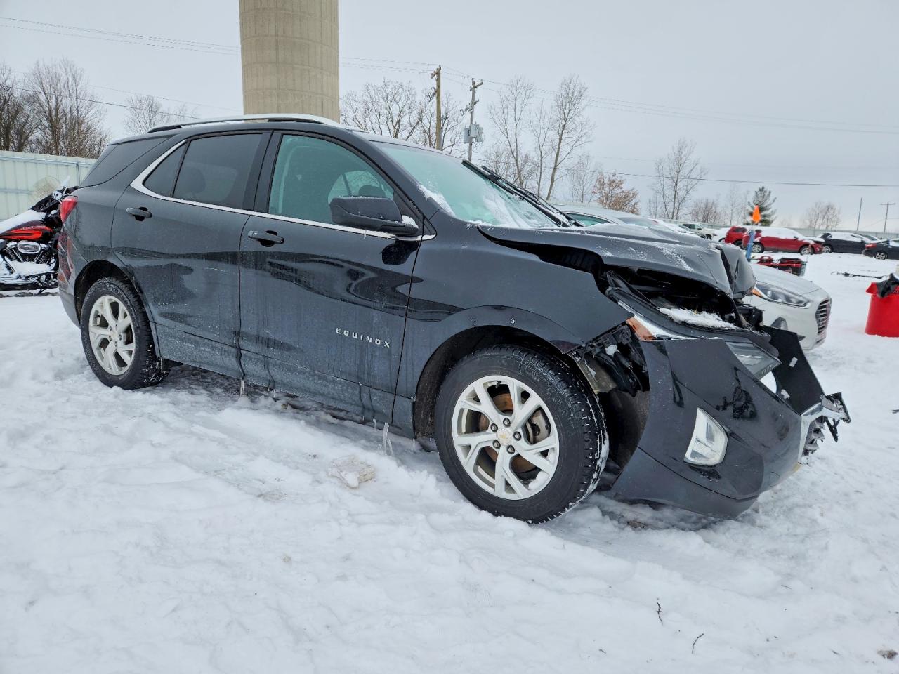 2020 CHEVROLET EQUINOX LT photo 4