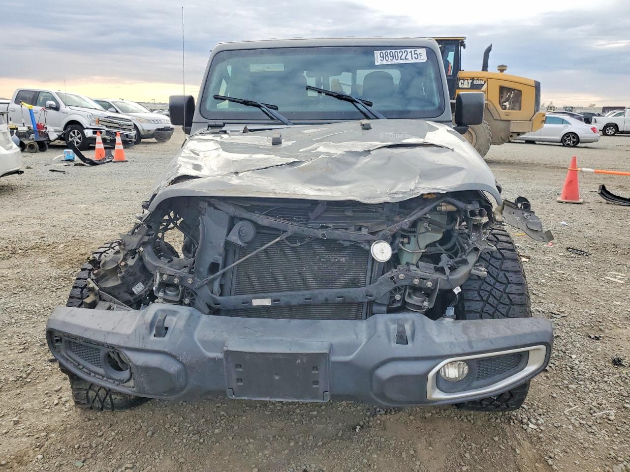 2021 JEEP GLADIATOR SPORT photo 5