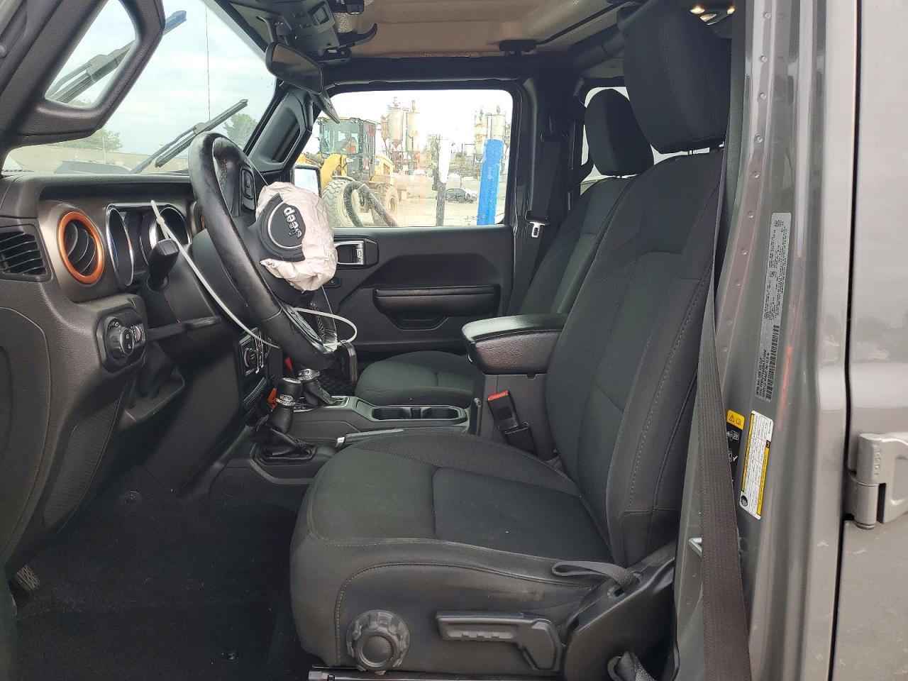 2021 JEEP GLADIATOR SPORT photo 7