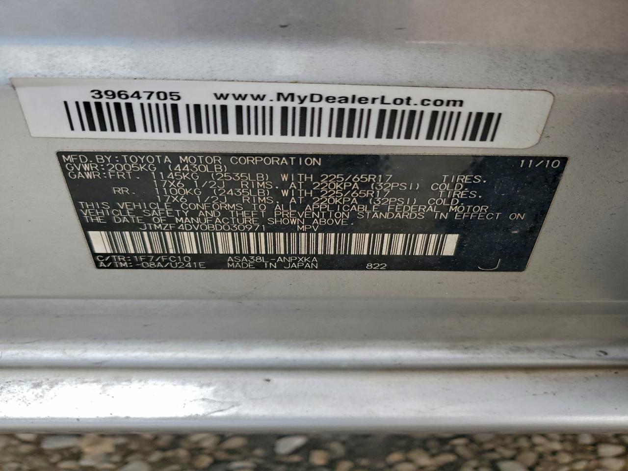2011 TOYOTA RAV4 photo 13