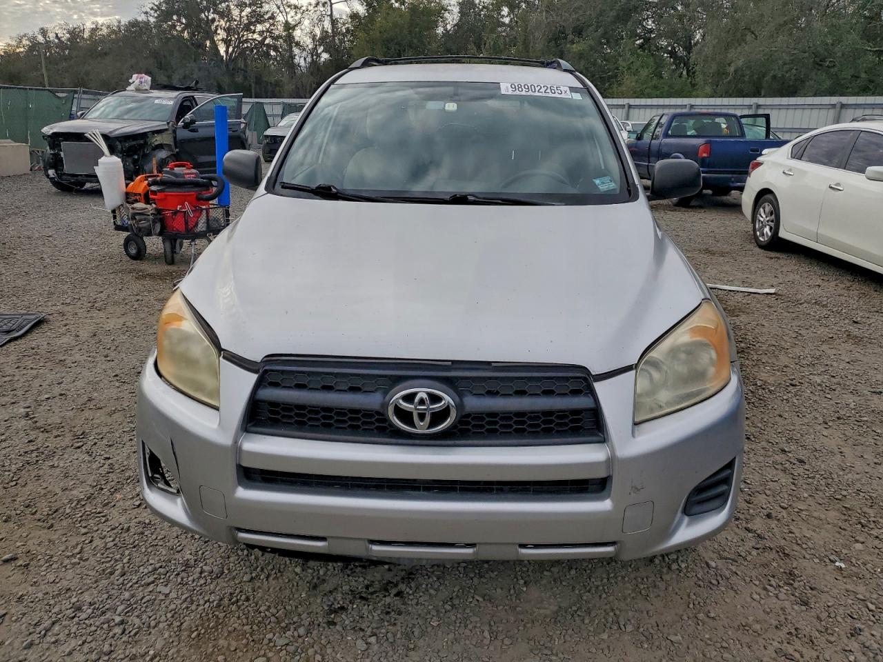 2011 TOYOTA RAV4 photo 5