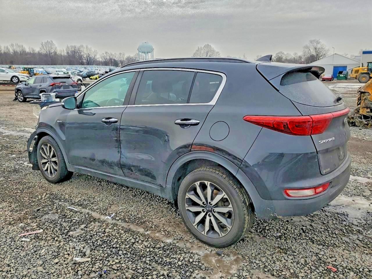 2019 KIA SPORTAGE EX photo 2