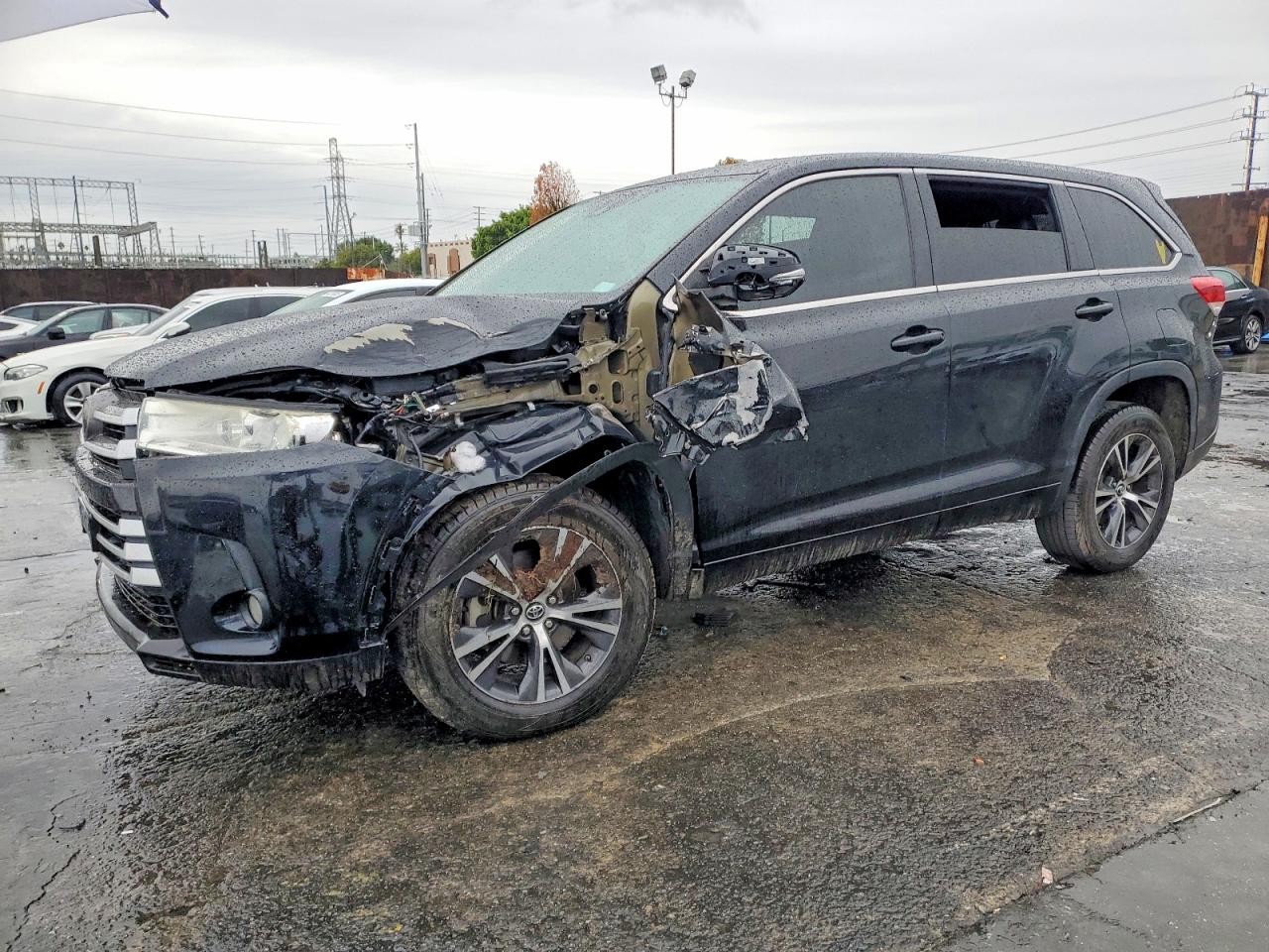 2018 TOYOTA HIGHLANDER