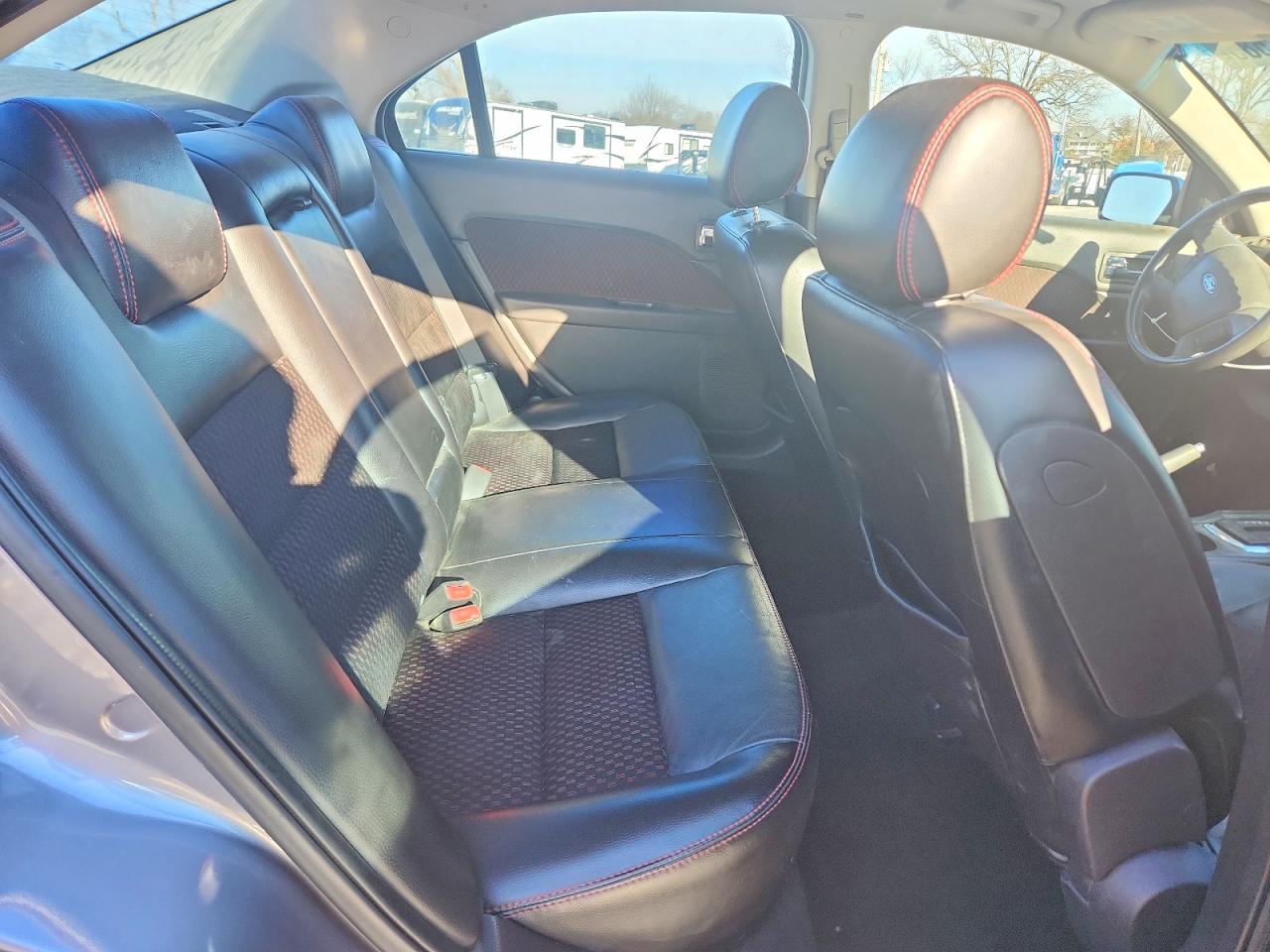 2007 FORD FUSION SE photo 19