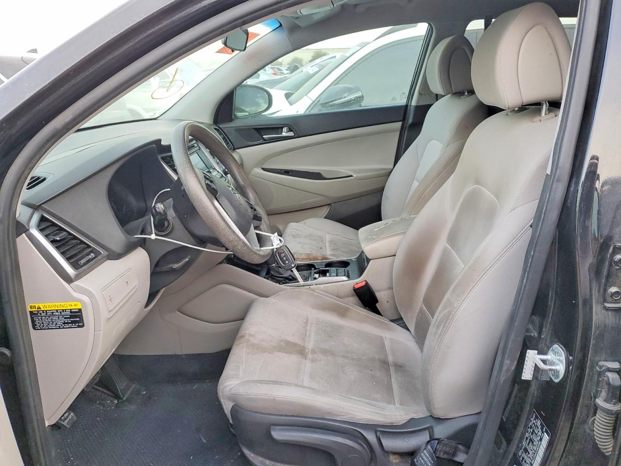 2018 HYUNDAI TUCSON SE photo 7