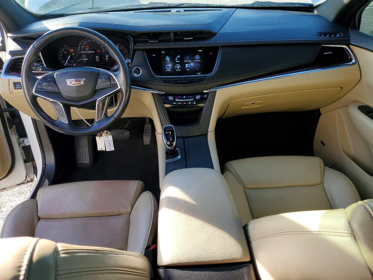 2017 CADILLAC XT5 LUXURY photo 8