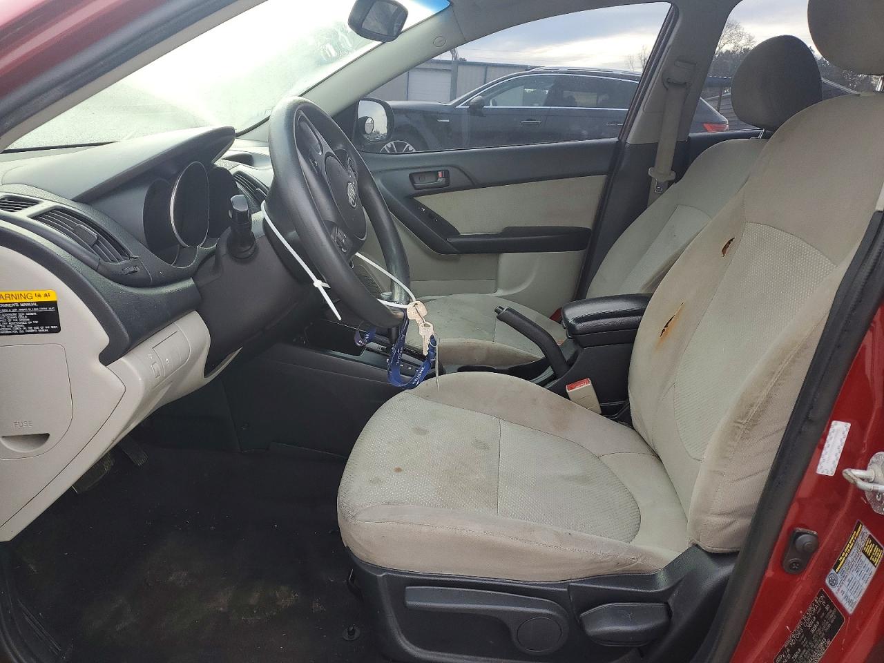 2010 KIA FORTE EX photo 7