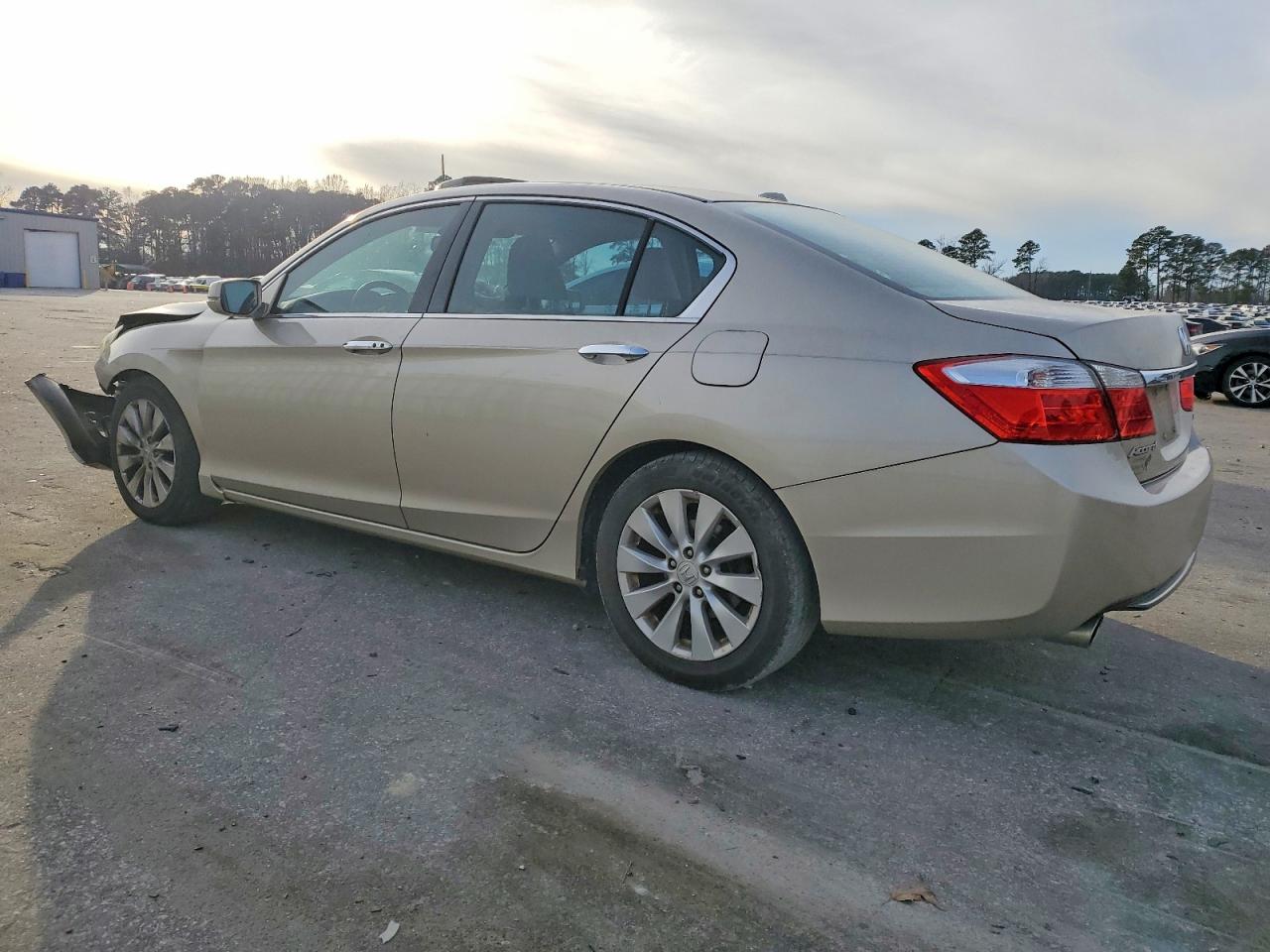 2013 HONDA ACCORD EXL photo 2
