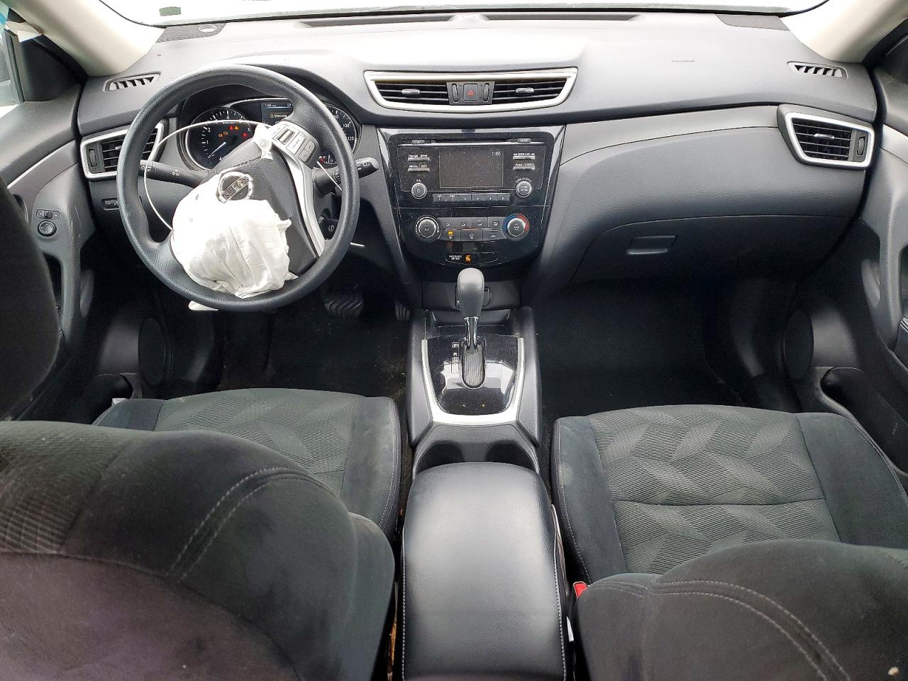 2016 NISSAN ROGUE S photo 8