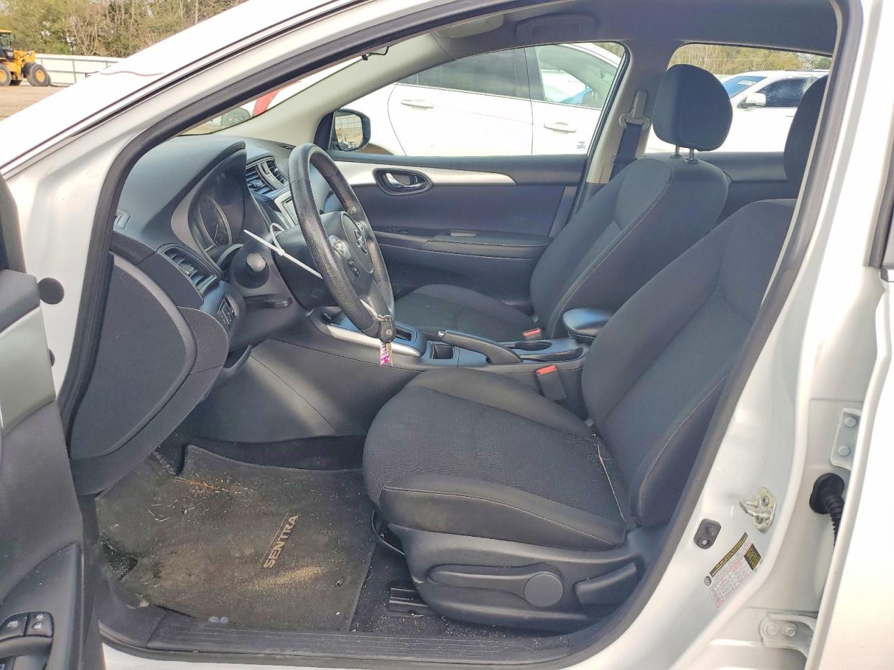 2019 NISSAN SENTRA S photo 13