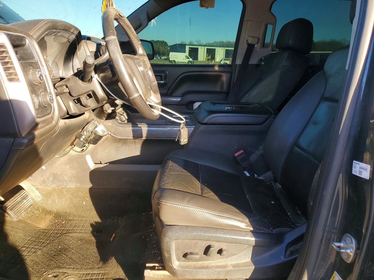 2017 GMC SIERRA K1500 SLT photo 7