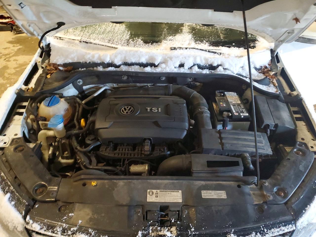 2016 VOLKSWAGEN JETTA SEL photo 11