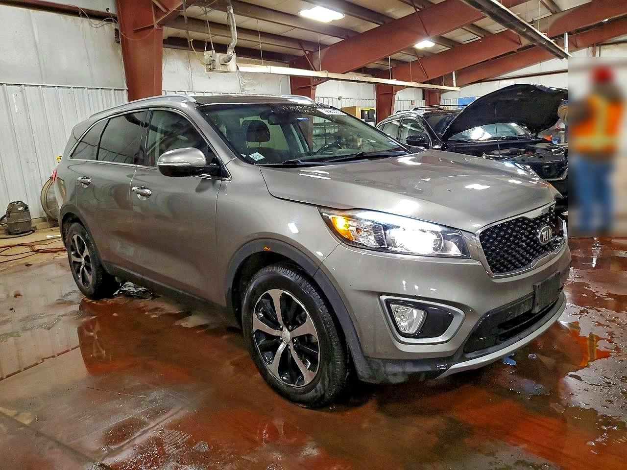 2017 KIA SORENTO EX photo 4