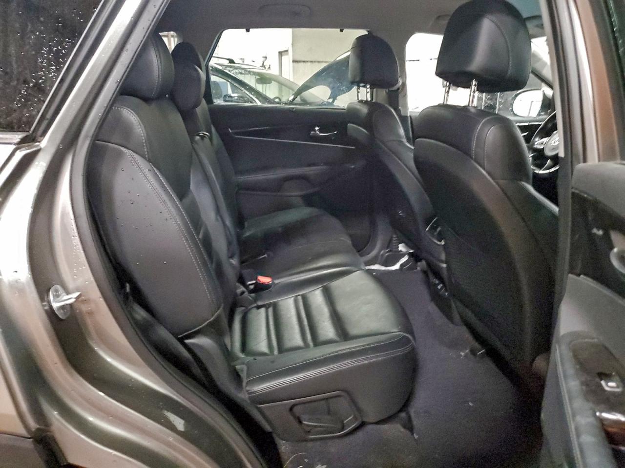 2017 KIA SORENTO EX photo 11