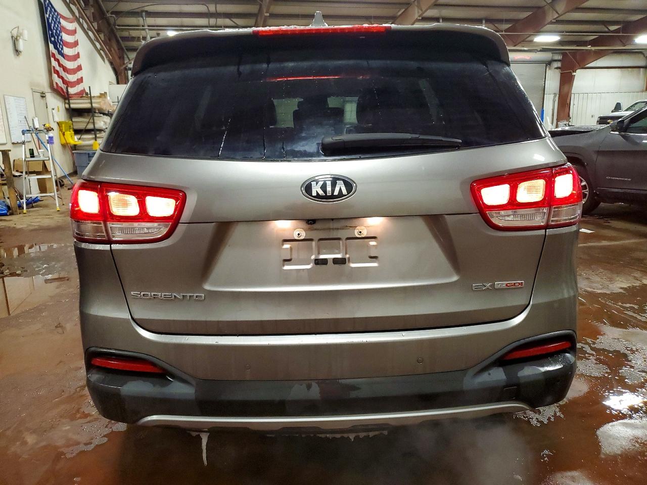 2017 KIA SORENTO EX photo 6