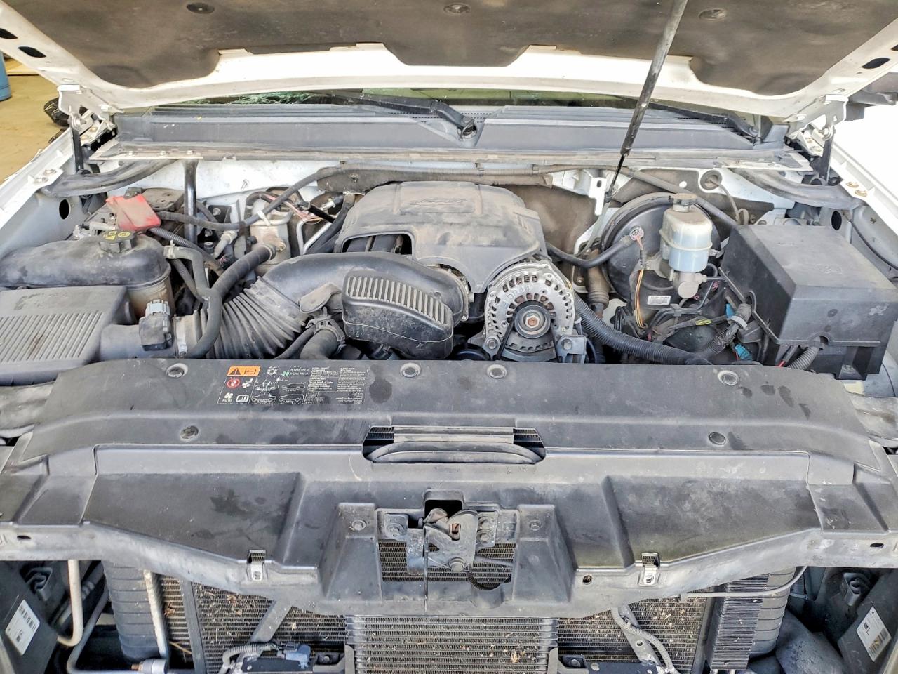 2011 CHEVROLET SUBURBAN C1500 LT photo 11