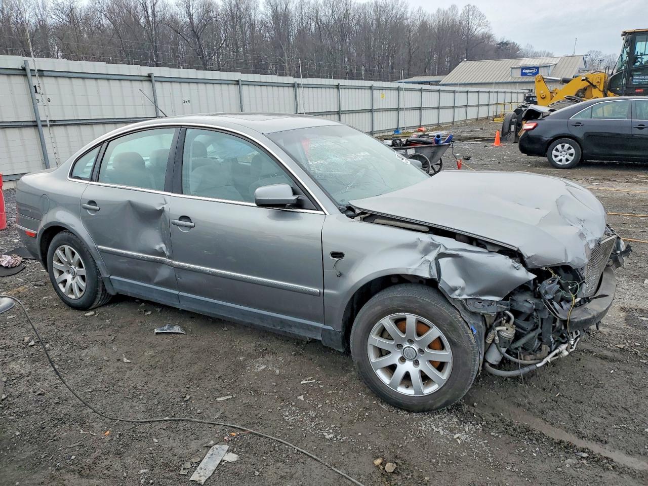 2001 VOLKSWAGEN PASSAT GLS photo 13