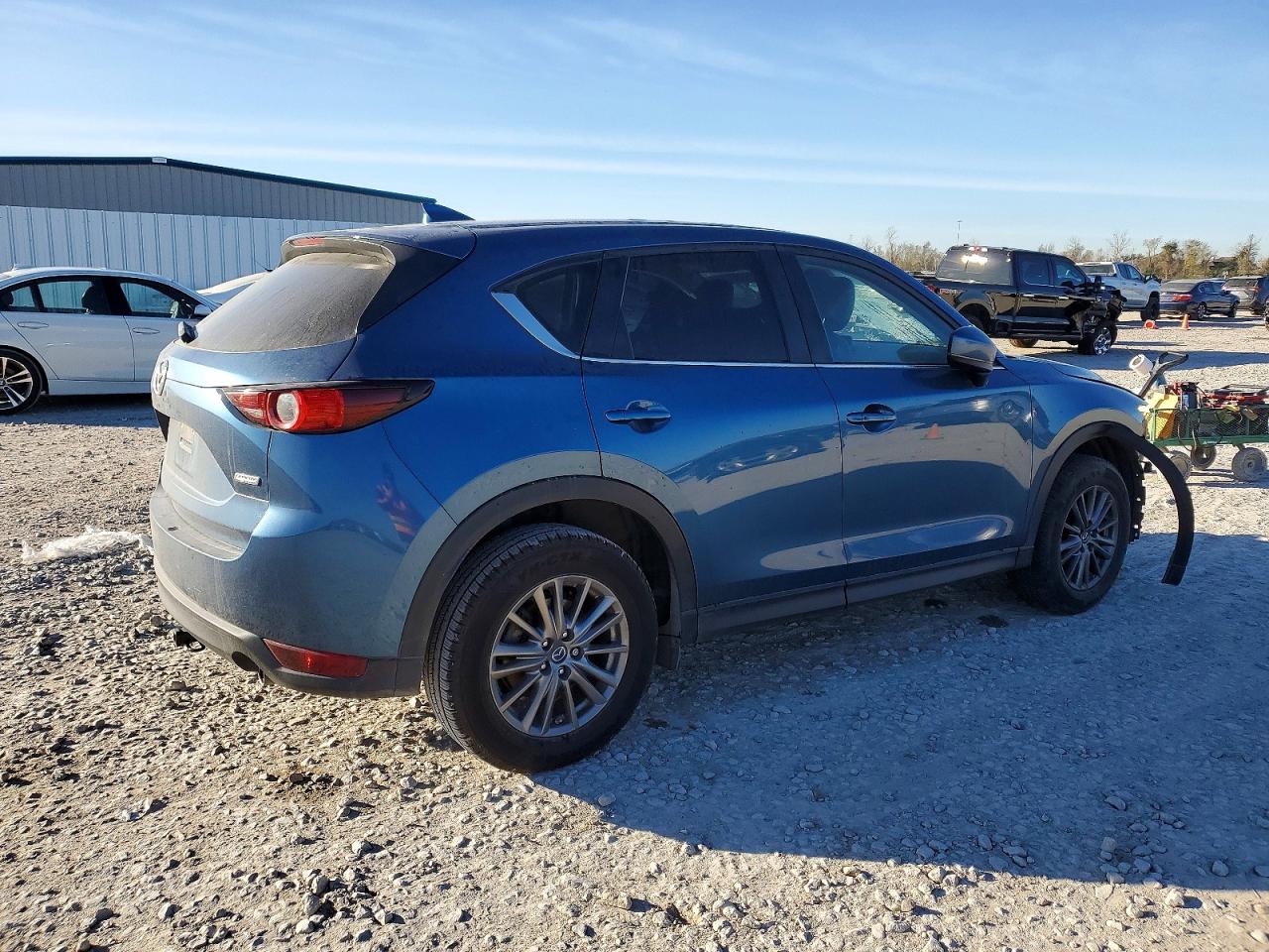 2017 MAZDA CX-5 TOURING photo 3