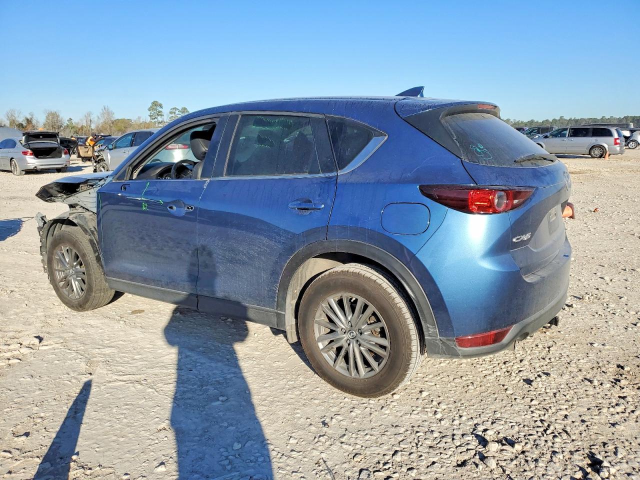 2017 MAZDA CX-5 TOURING photo 2