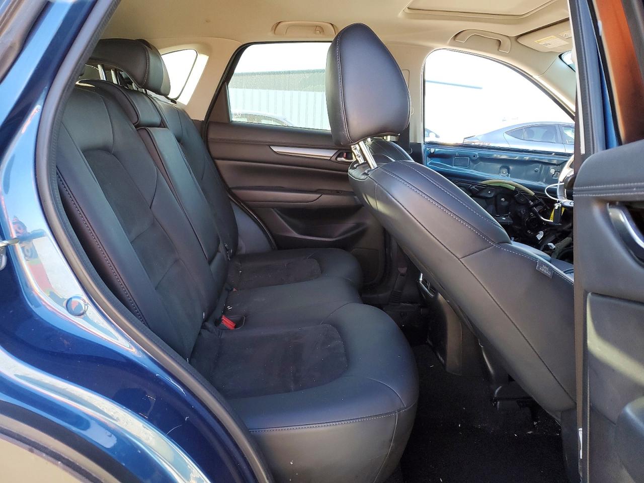 2017 MAZDA CX-5 TOURING photo 11