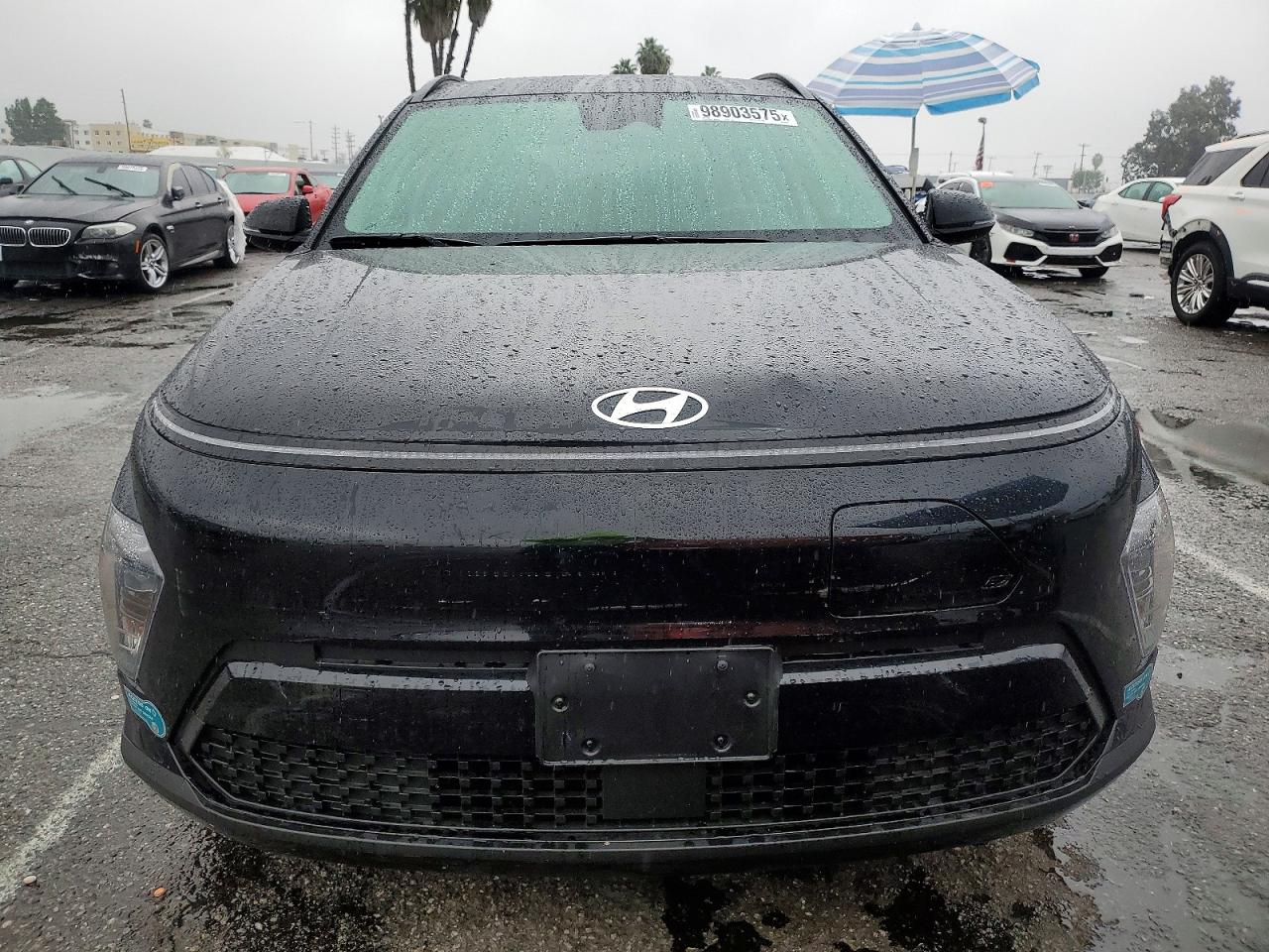 2025 HYUNDAI KONA SEL photo 5