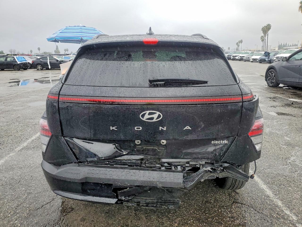 2025 HYUNDAI KONA SEL photo 6
