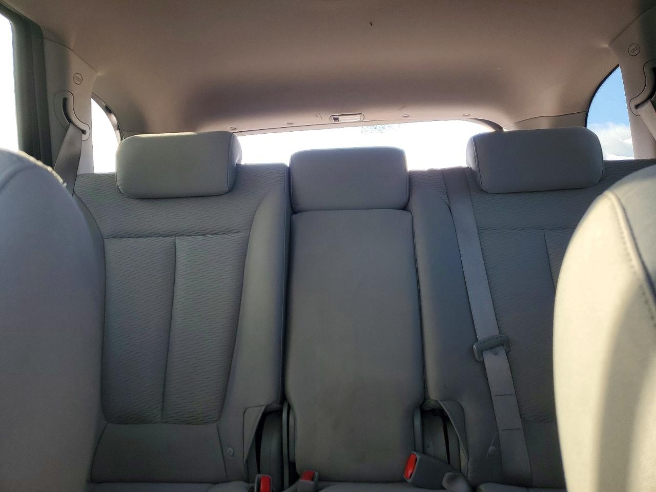 2009 HYUNDAI SANTA FE GLS photo 10