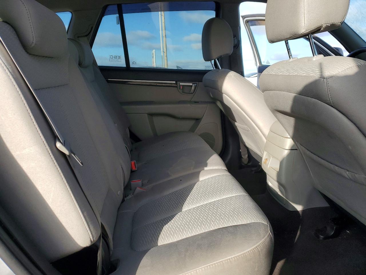 2009 HYUNDAI SANTA FE GLS photo 11