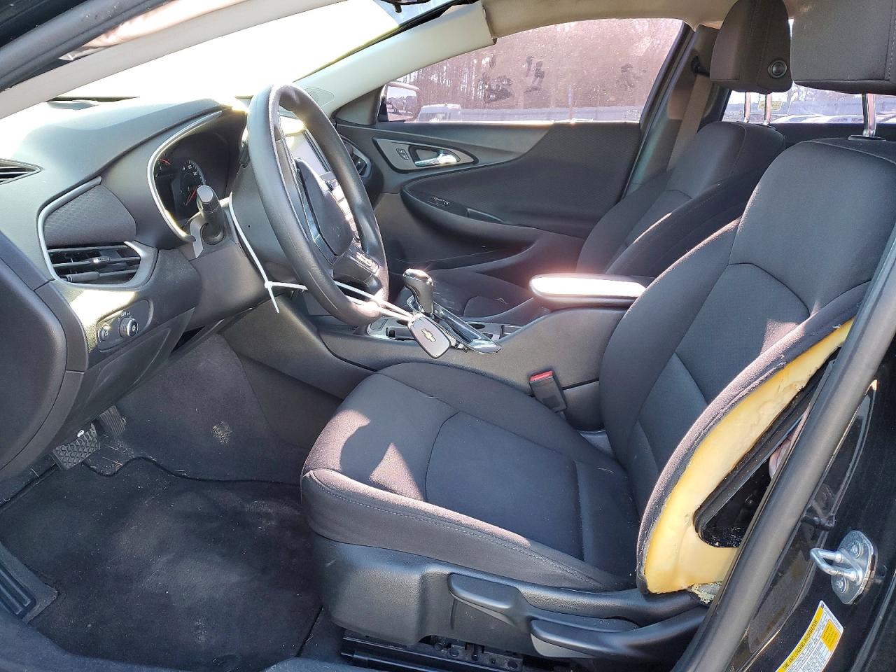 2018 CHEVROLET MALIBU LS photo 7