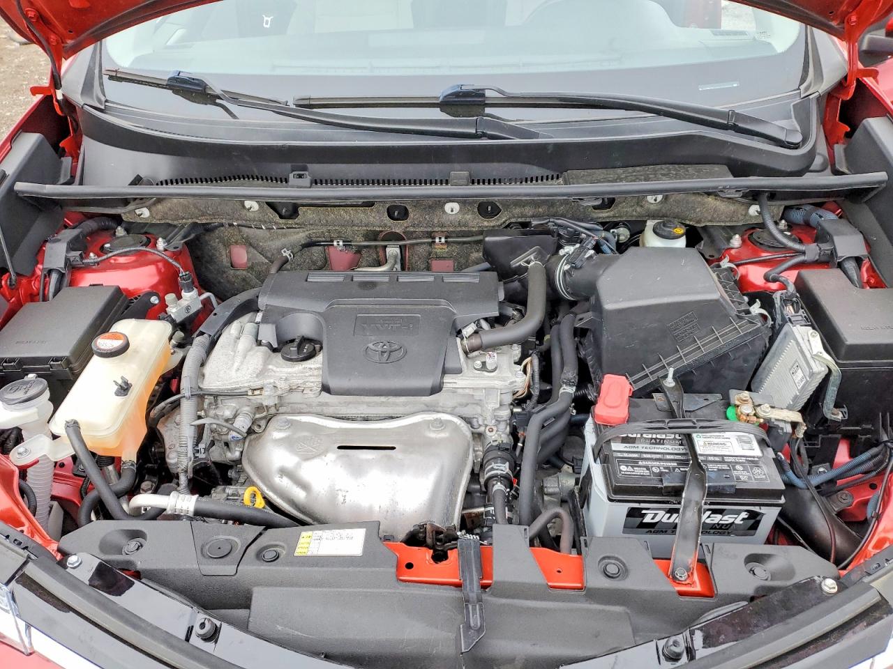 2016 TOYOTA RAV4 XLE photo 12