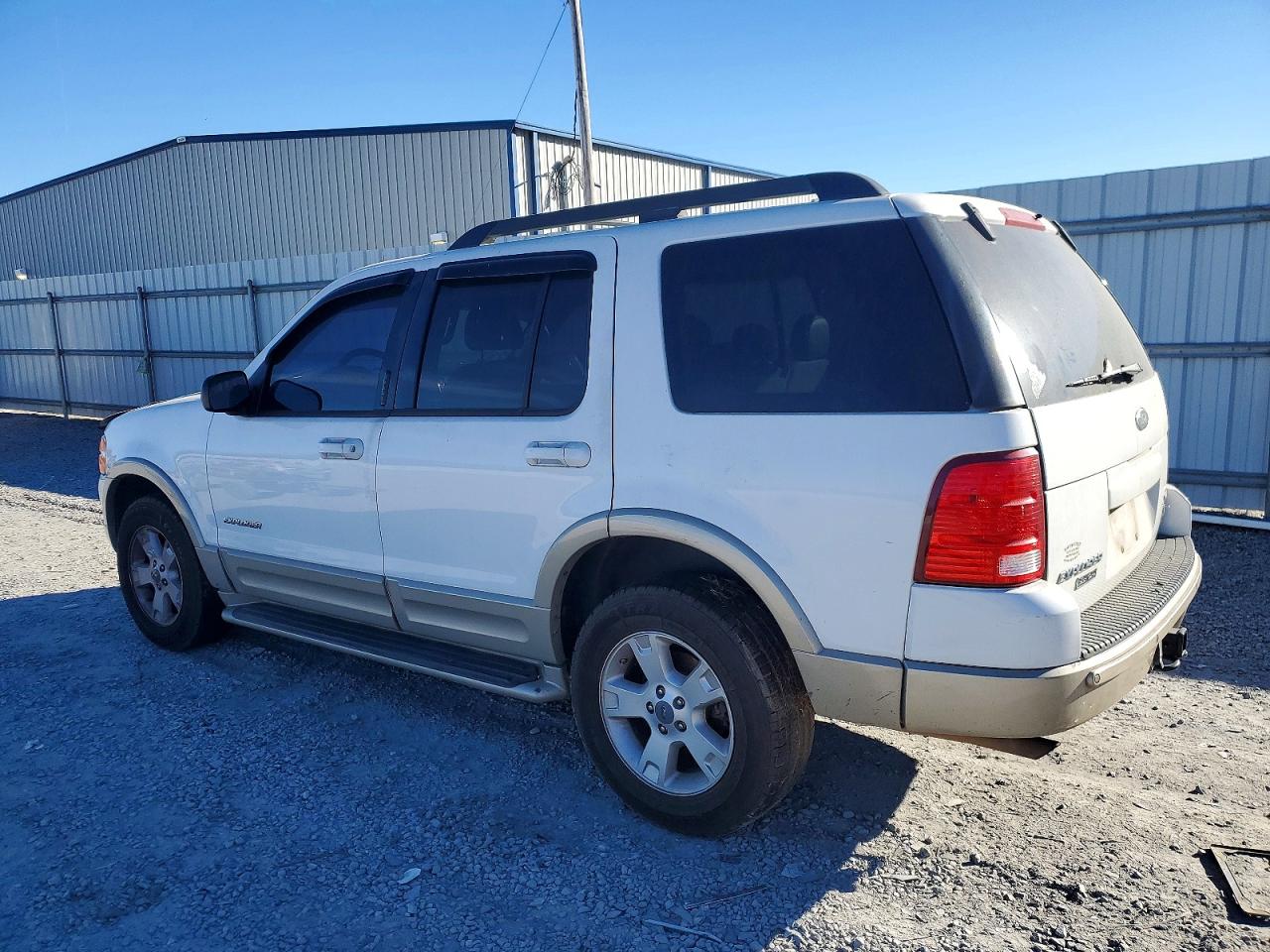 2005 FORD EXPLORER EDDIE BAUER photo 2