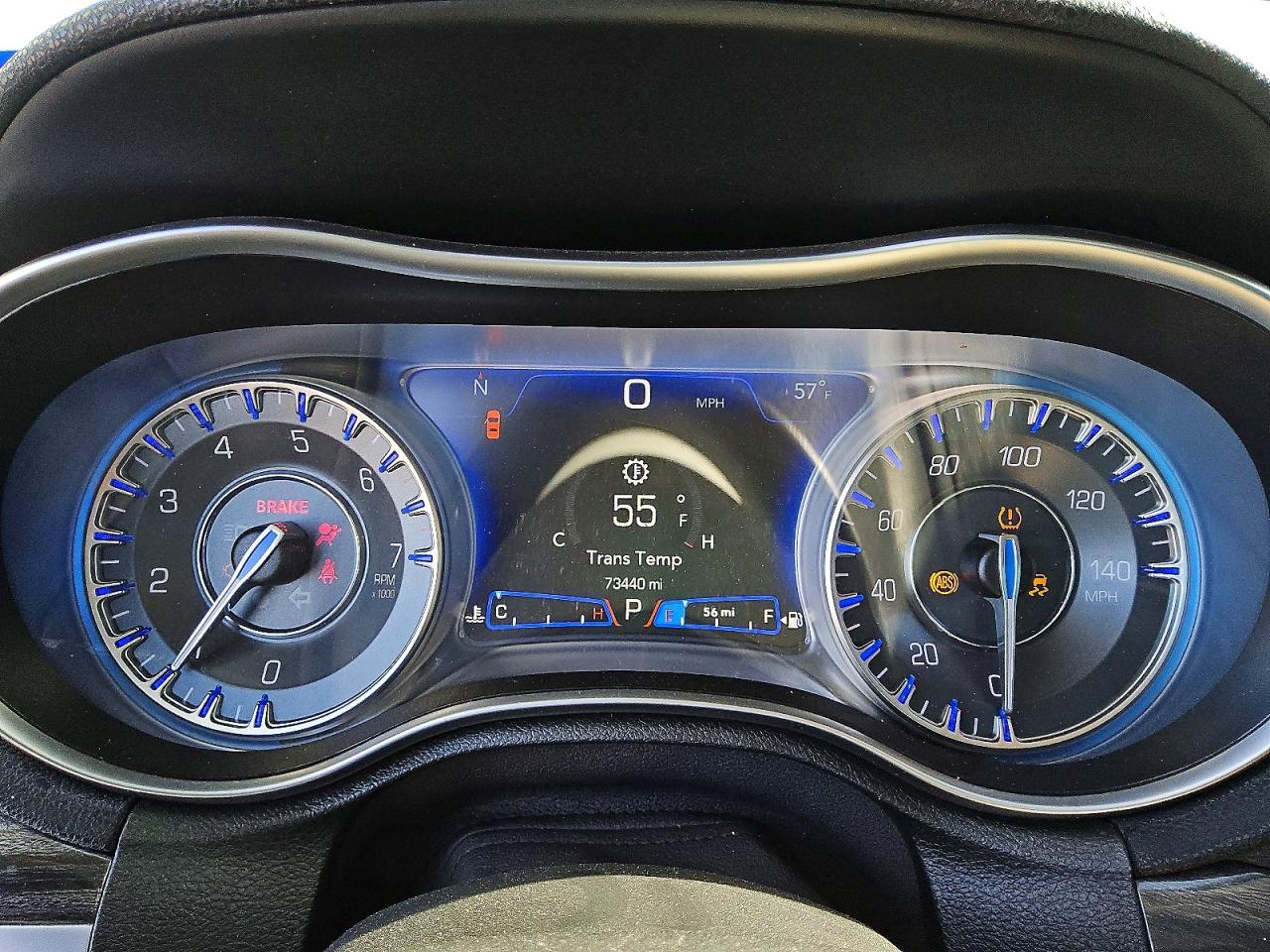 2022 CHRYSLER 300 TOURING photo 9