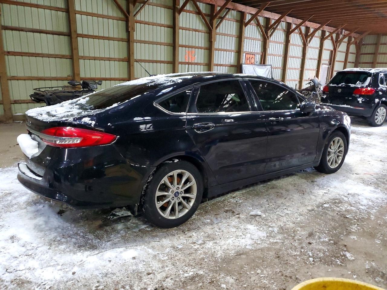 2017 FORD FUSION SE photo 7