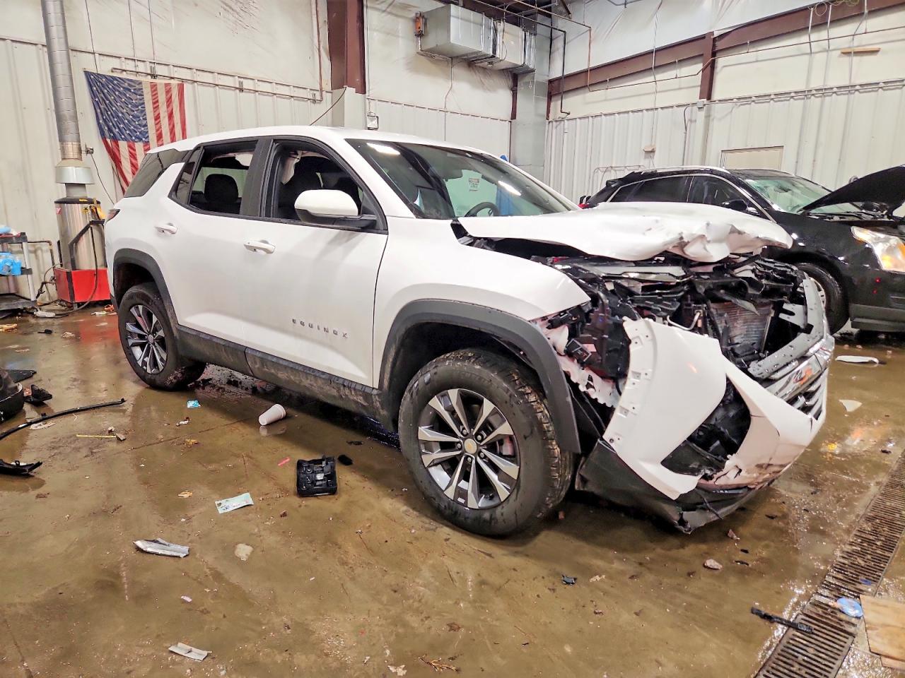 2026 CHEVROLET EQUINOX LT photo 4