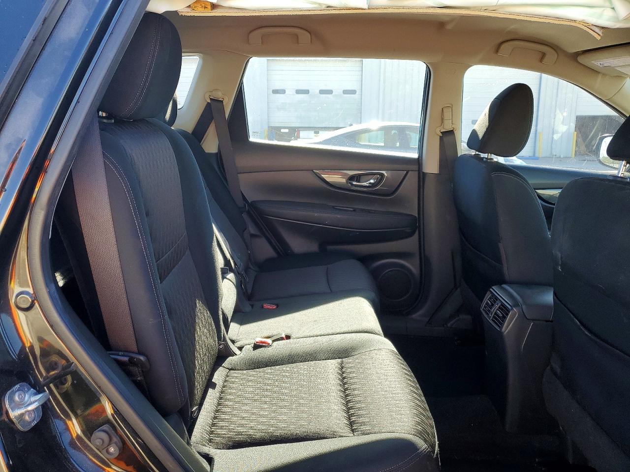 2017 NISSAN ROGUE S photo 11