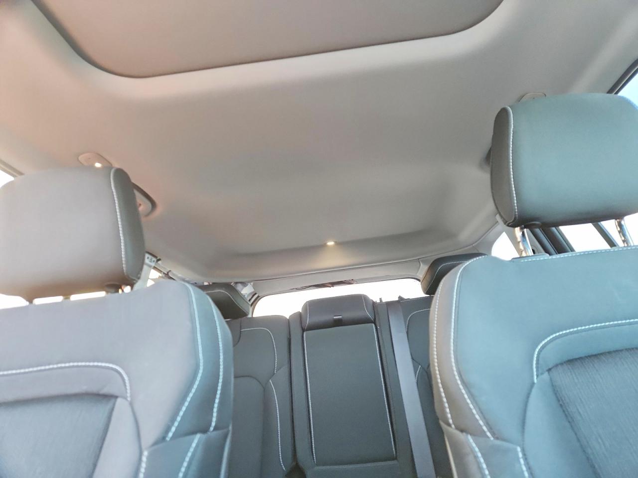 2023 JEEP GRAND CHEROKEE LAREDO photo 10