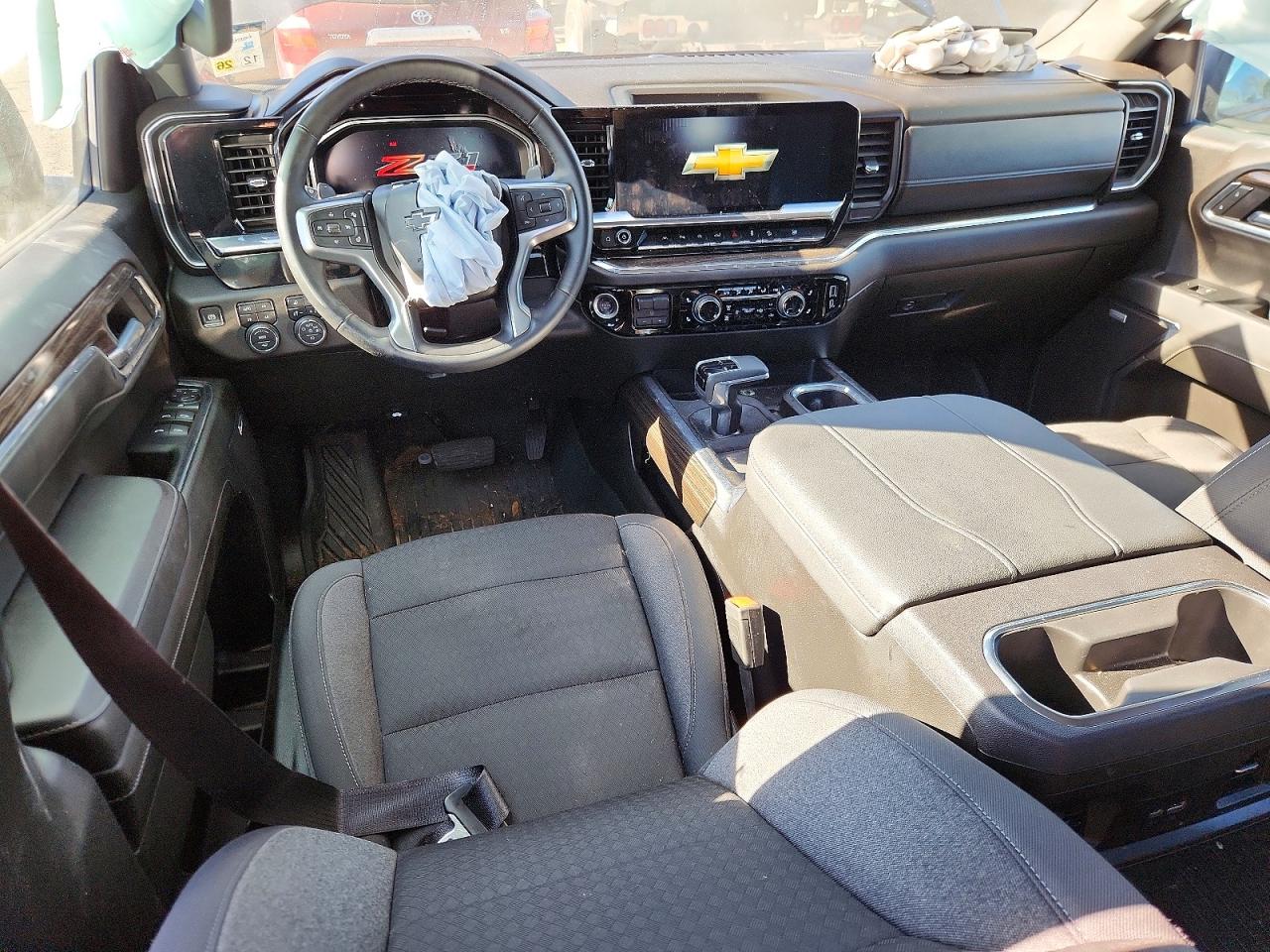 2024 CHEVROLET SILVERADO K1500 RST photo 8